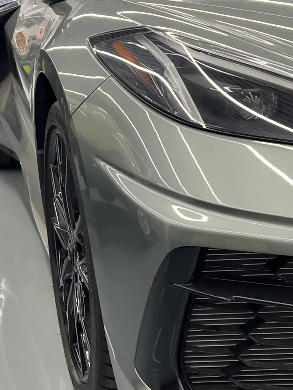 04  虽然大家都叫它五菱,但这款科尔维特c8可是真正意义上的大排量