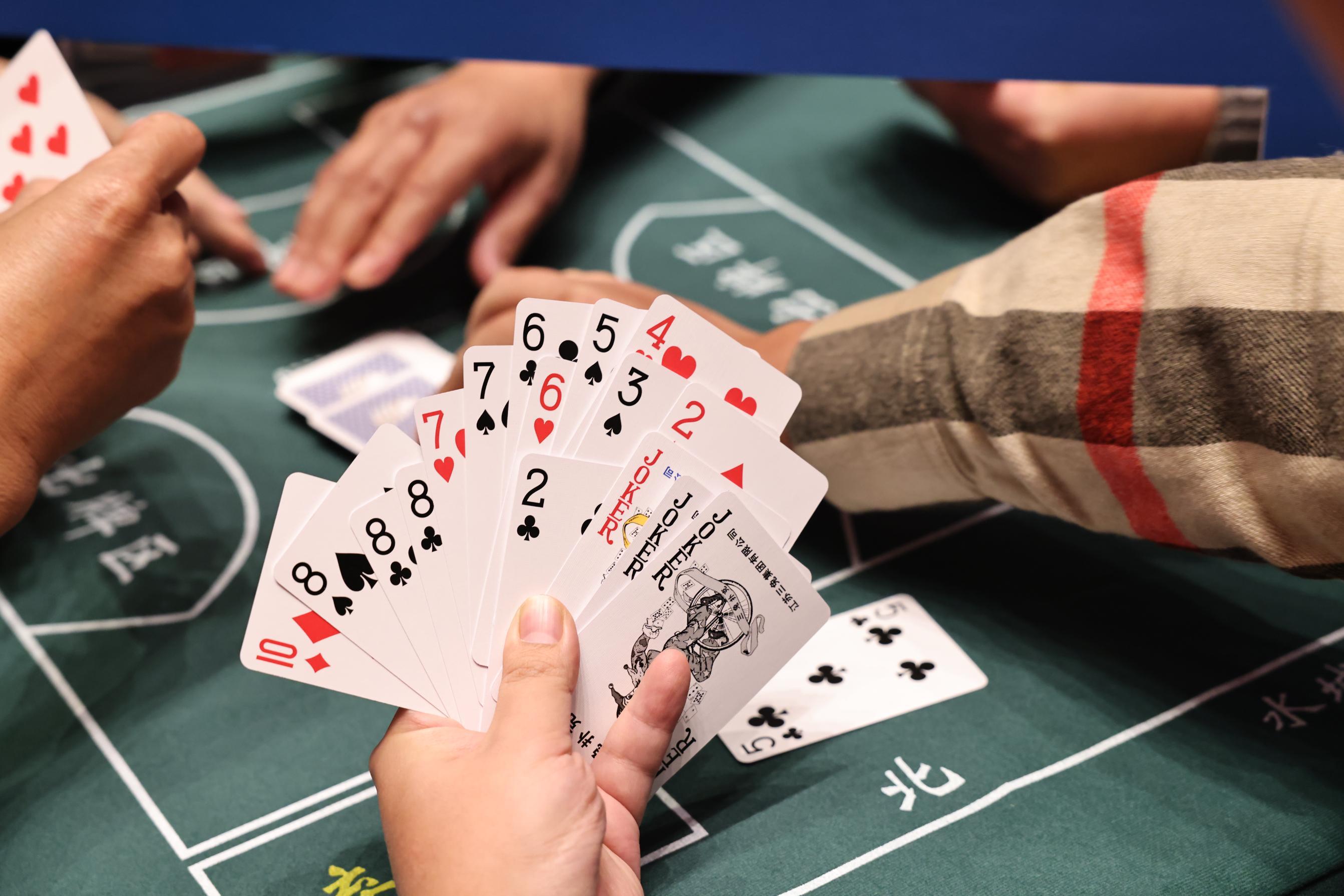 开工大吉!凤舞天下旅游掼蛋俱乐部成立,会员火热招募中!