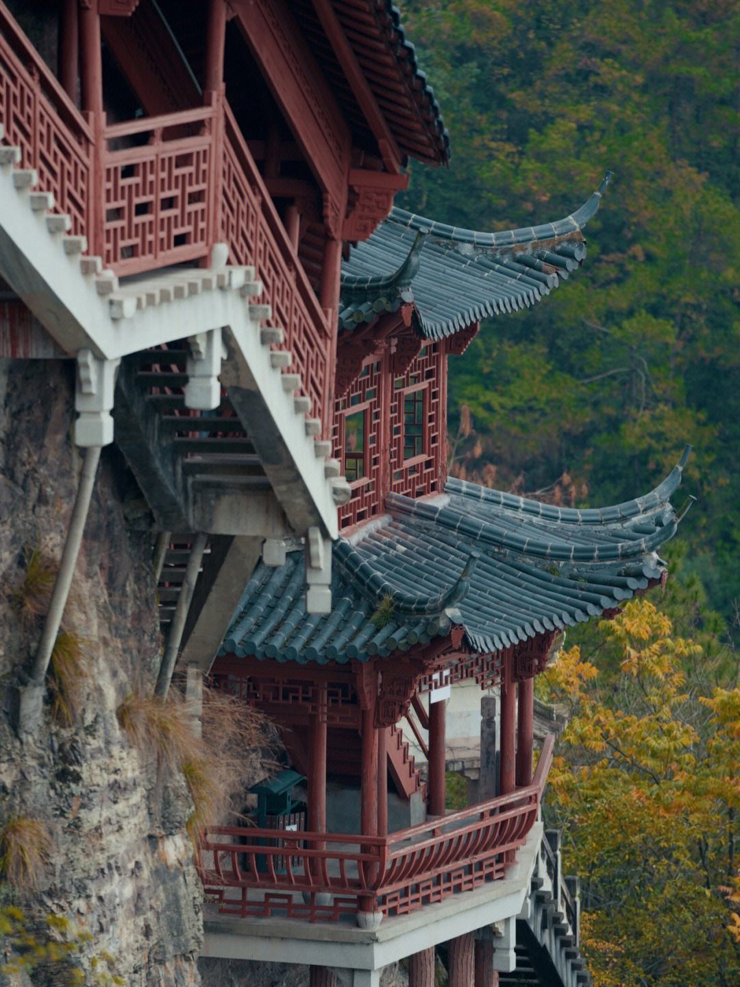 江南悬空寺隐藏在建德大慈岩