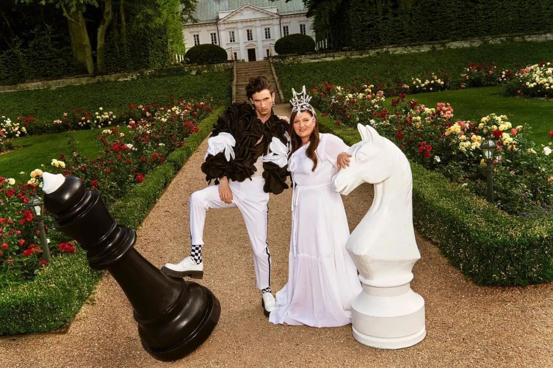 《波兰超模大赛》冠军:曾是孤儿,光吃不胖