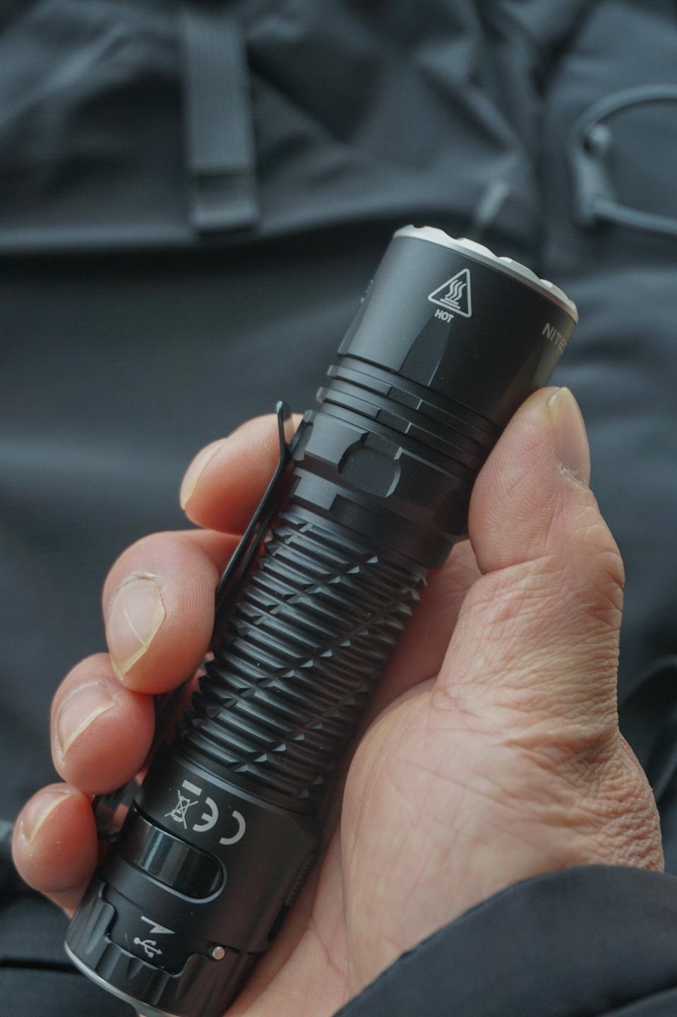 奈特科尔edc35手电