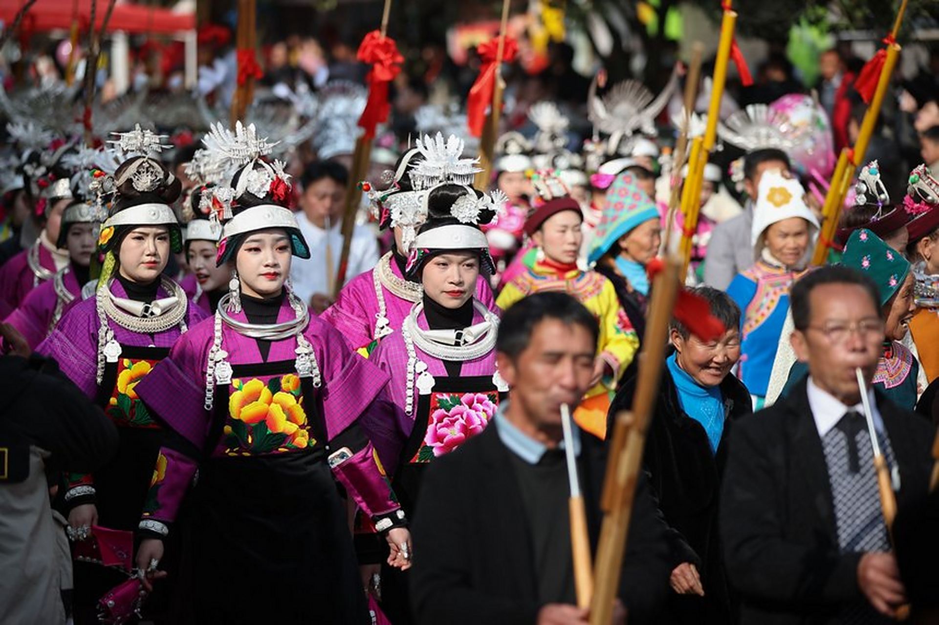 苗族侗族自治州丹寨县兴仁镇兴仁村开展一年一度的新春望会民俗活动