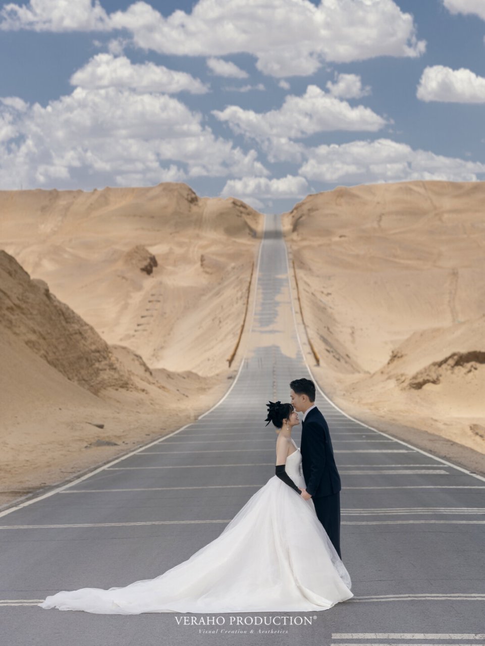 必须晒一下我的沙漠婚纱照  穿梭在沙漠公路,仿佛置身于一幅狂野而