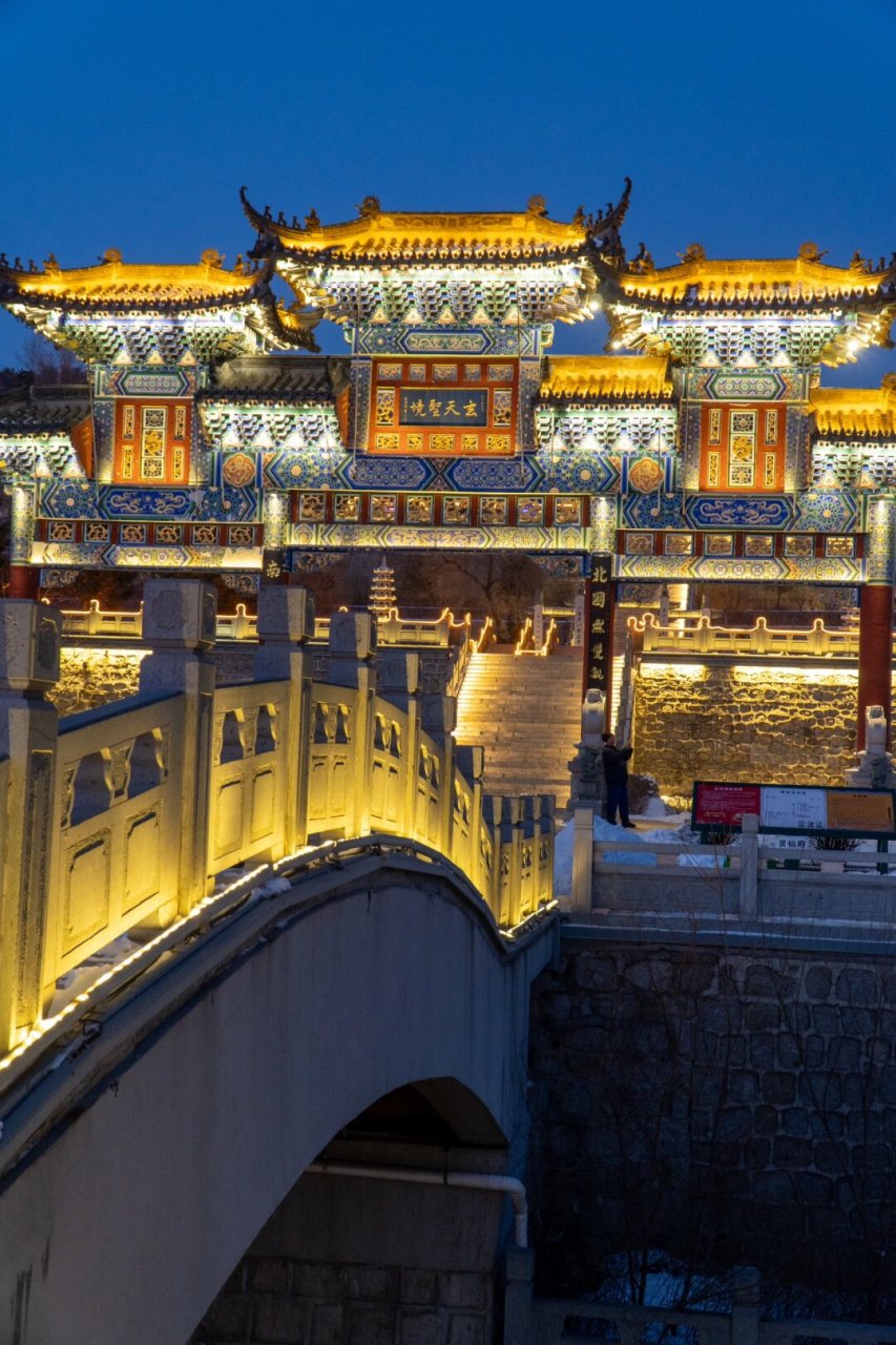 吉林这动漫感的夜景,一秒带你穿越回古代  90吉林旅游景点推荐一