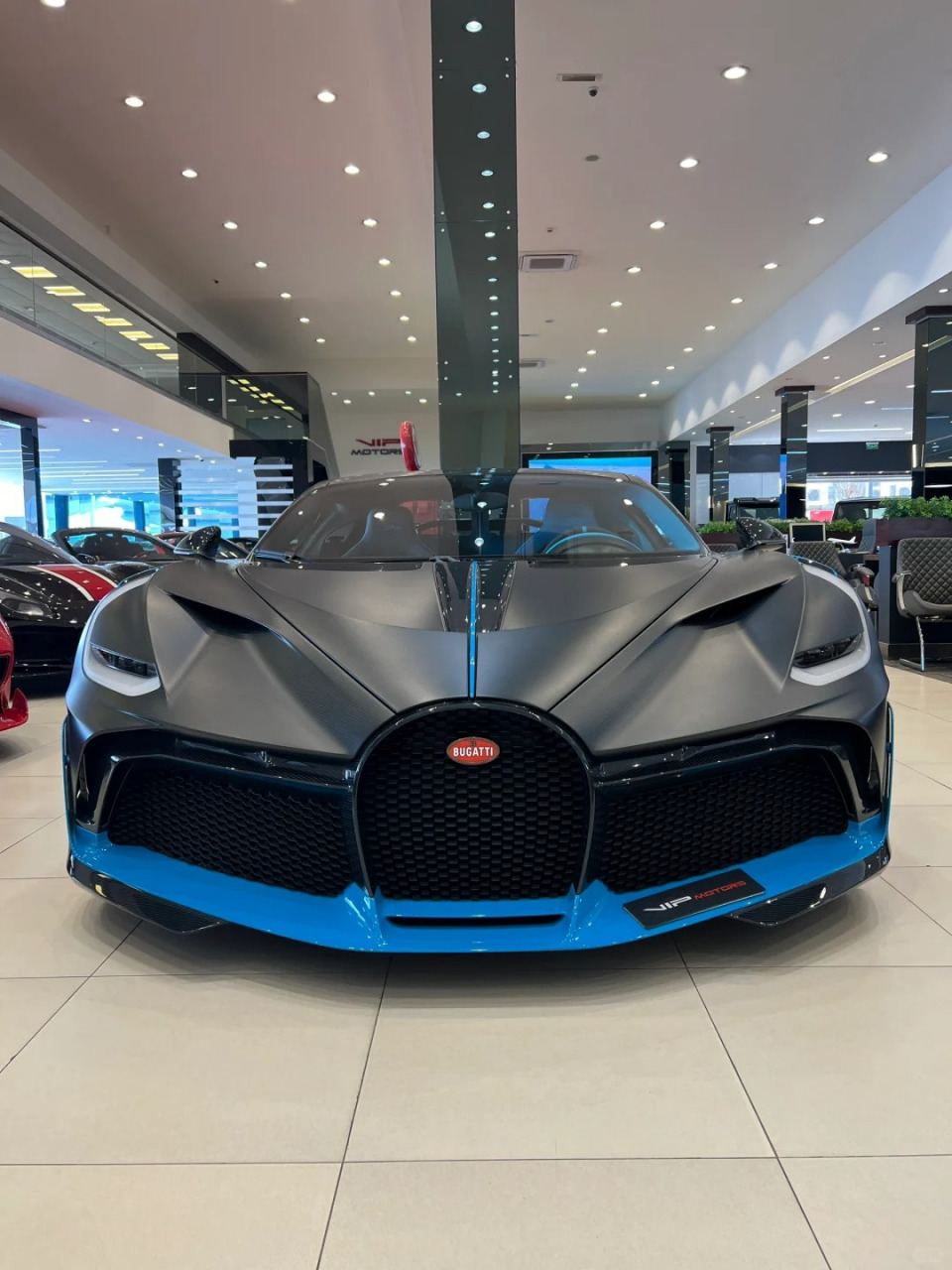 超级酷炫的跑车,布加迪divo 布加迪divo,听名字就让人热血沸腾啊!