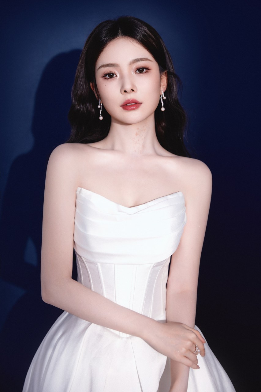 陈卓璇:静谧光影,温柔无瑕 #陈卓璇