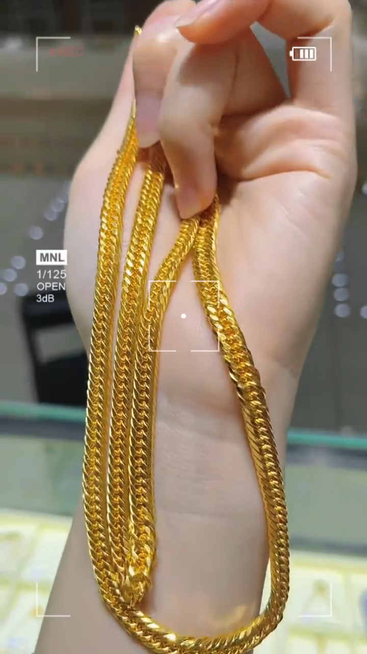 心心念念的男士古巴链终于给男朋友安排上了爱都是双向奔赴的