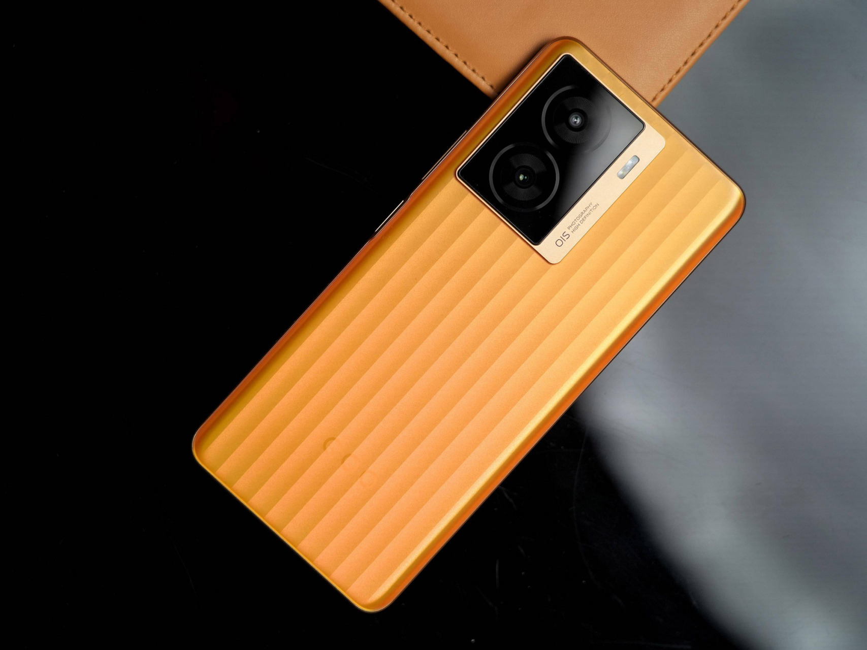 vivo iqoo z7千元机皇来袭!