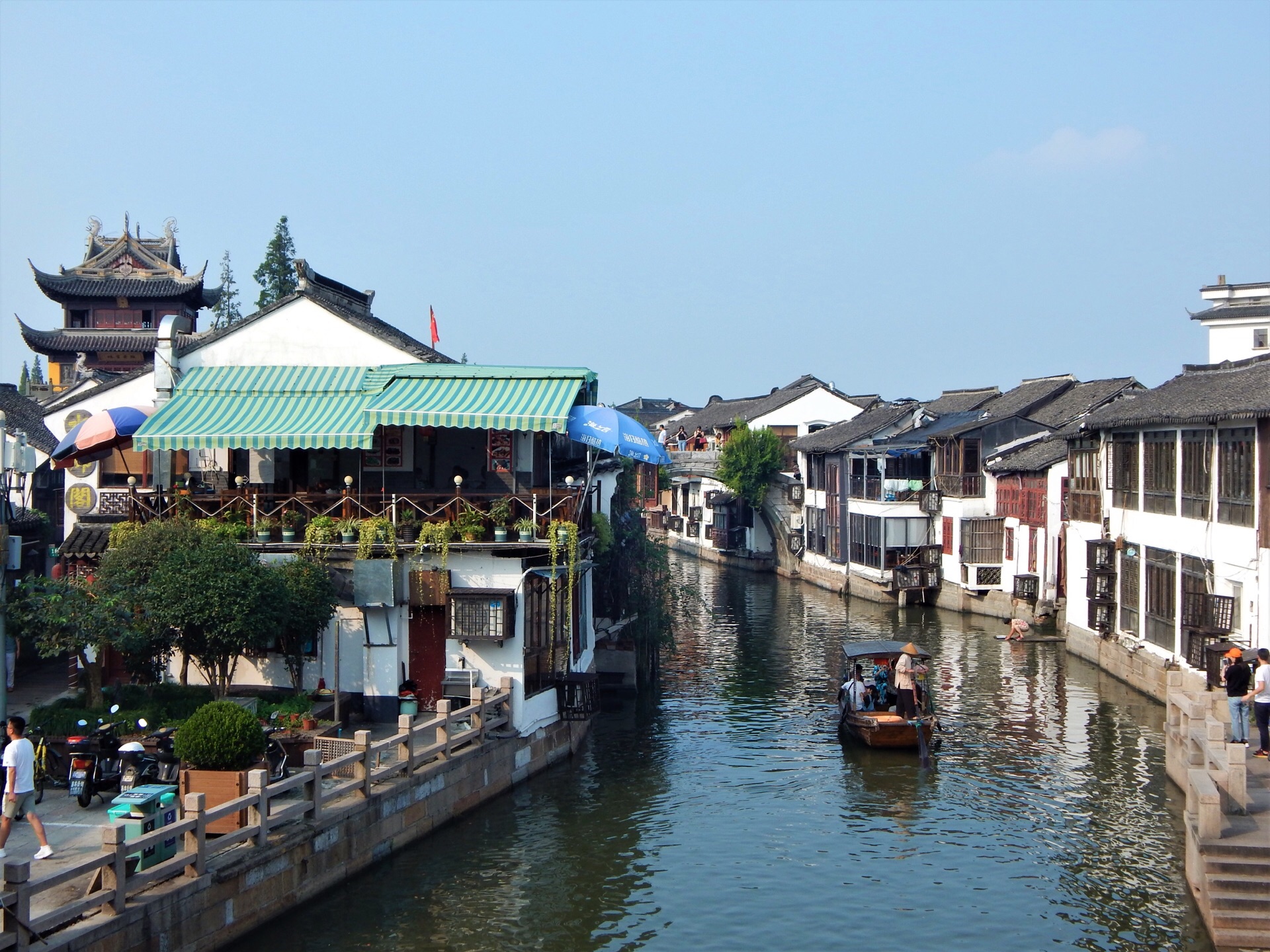 上海四大文化名镇之一,有人说它是上海的威尼斯,在淀山湖之滨