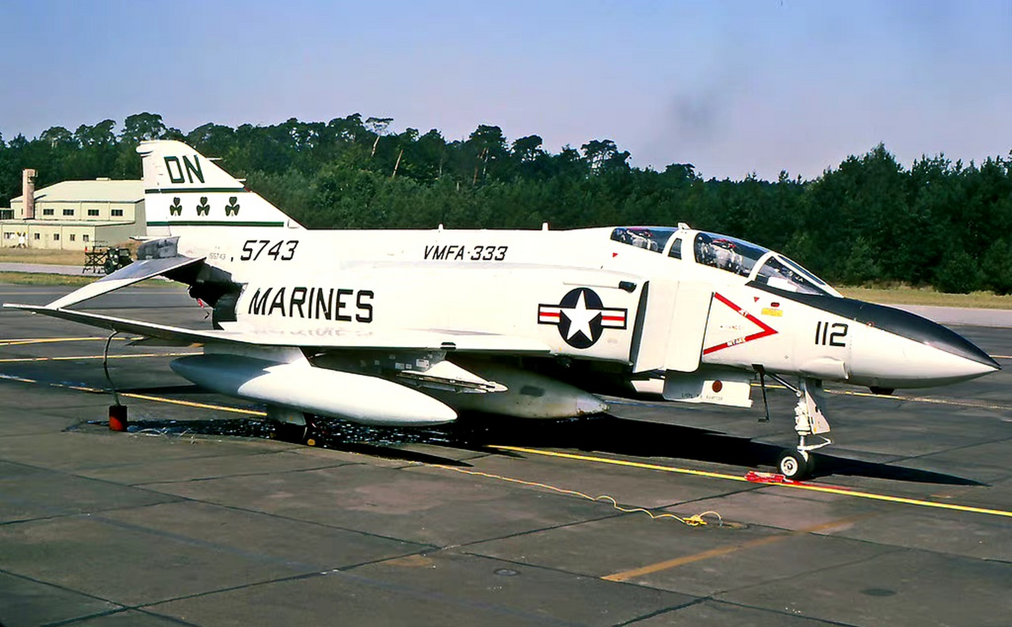 战机欣赏:美国海军f-4j 676767"鬼怪2"战斗机,该机是f-4b的后期