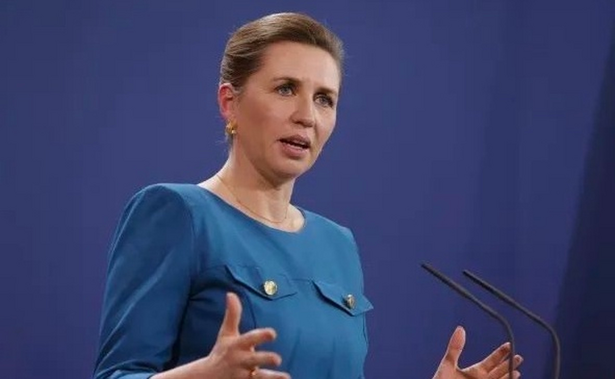 央视新闻19日消息,丹麦首相弗雷泽里克森表示,"丹麦将把所有火炮移交