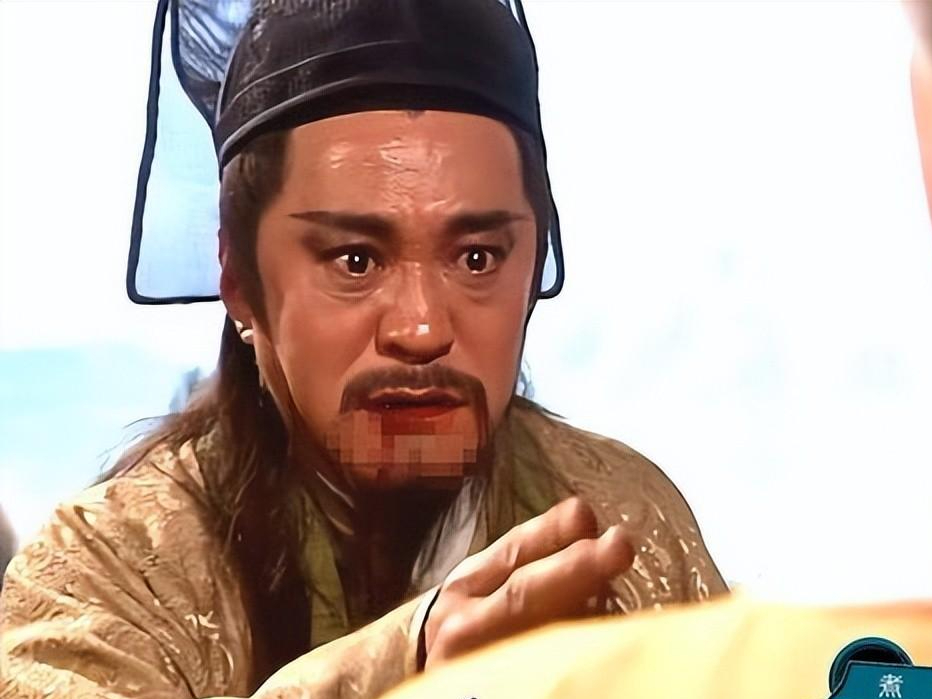 人到中年再看笑傲江湖,岳不群的苦衷谁人能懂?令狐冲就一定对?