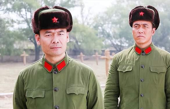 宋佳伦接第一部戏的时候,同年龄段的演员大多都有一两部代表作了,可他