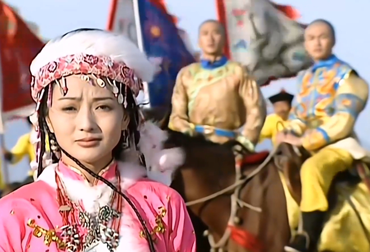 还珠格格小时候以为含香深爱蒙丹才会私奔长大后发现不是这样