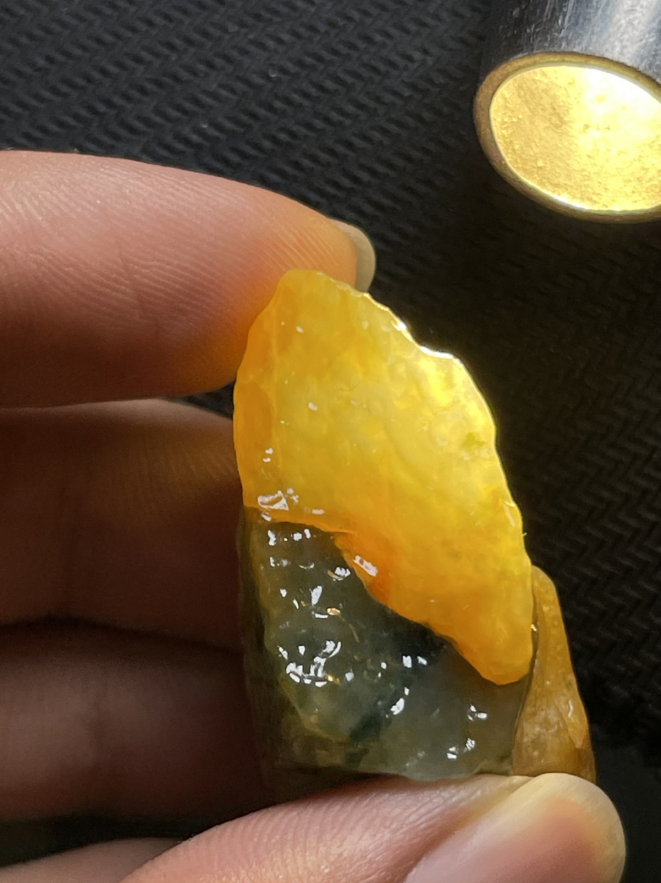 缅甸翡翠明料 翡翠原料 大马坎明料飘蓝花 26克	44/22.