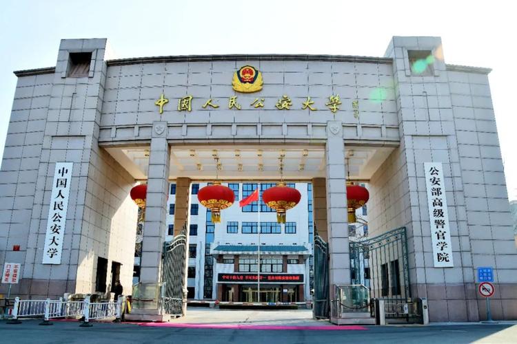 00年浙江光棍替流浪女养娃18年后养子卖7万斤西瓜实现警察梦