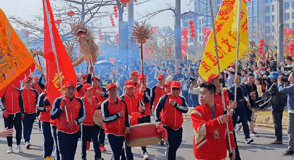 刚刚!泉州千人空巷!