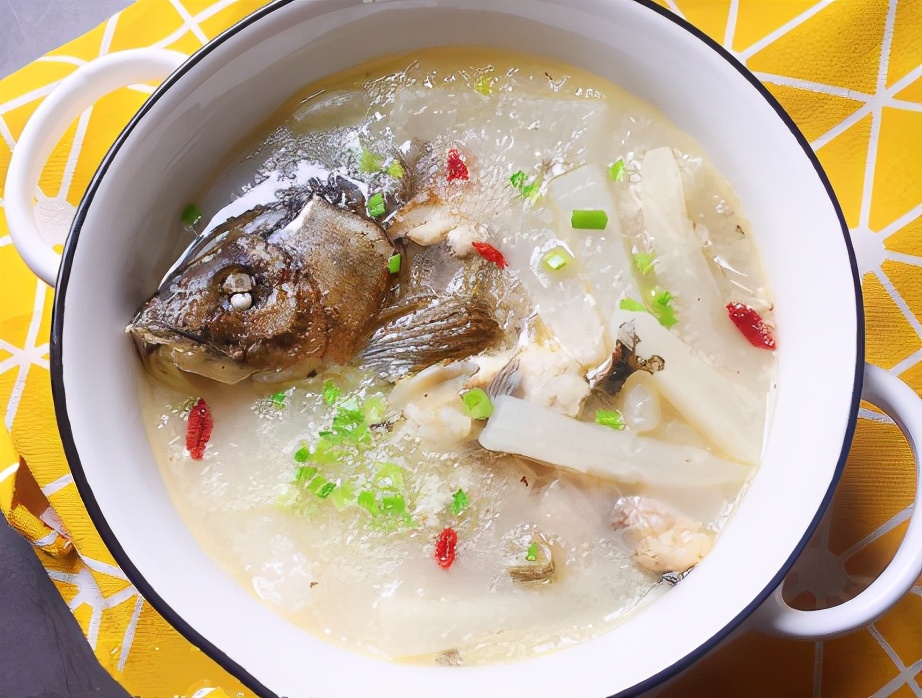 "雨水喝4汤,不找医生帮",今天雨水,4汤指的是啥?早懂早受益