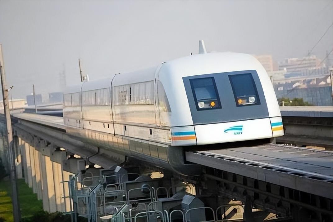 回顾德国巨资研发磁悬浮列车却放着生锈背后真相到底是什么