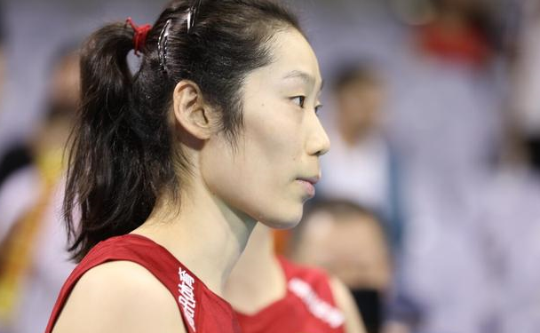 朱婷有心报国却连绵四年未入提名!丁霞海外效力仍获资格