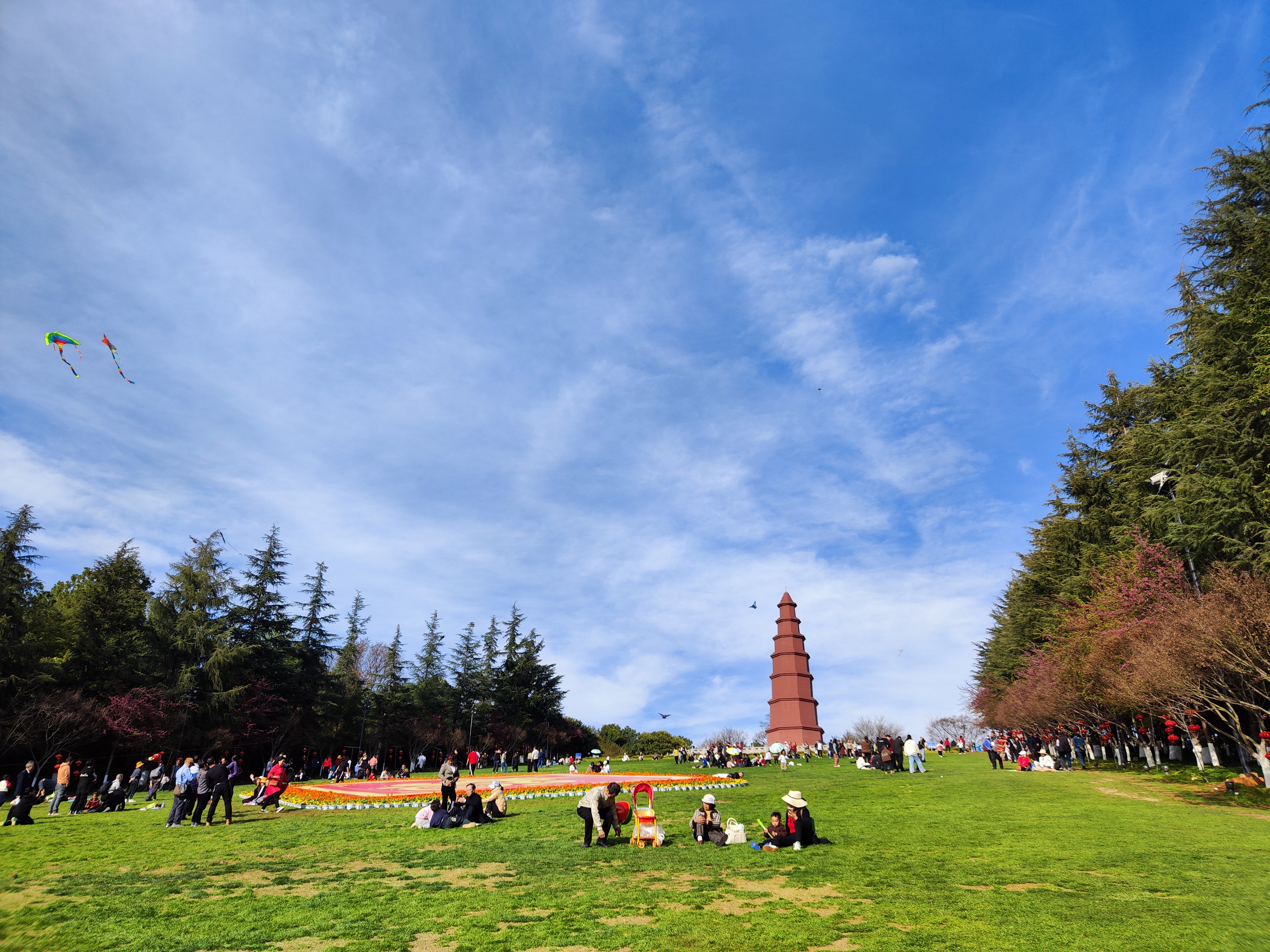 红塔山风景图片