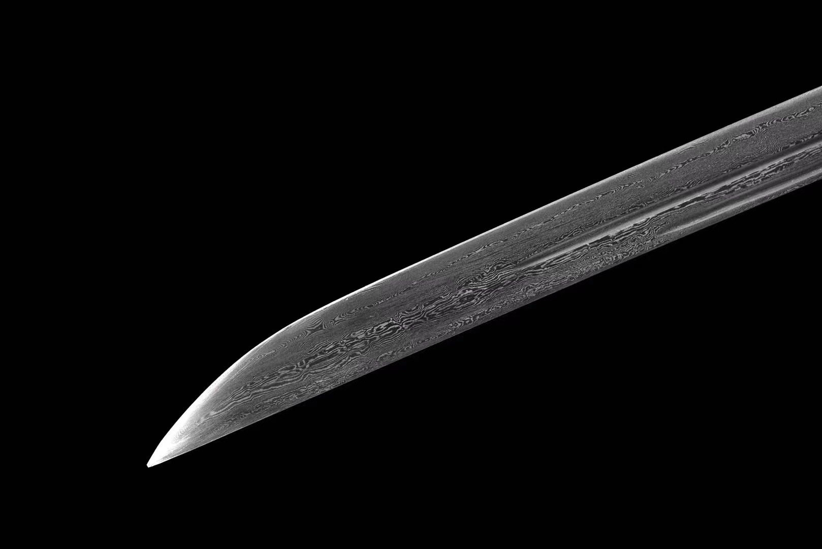 铜装花纹钢丁修苗刀