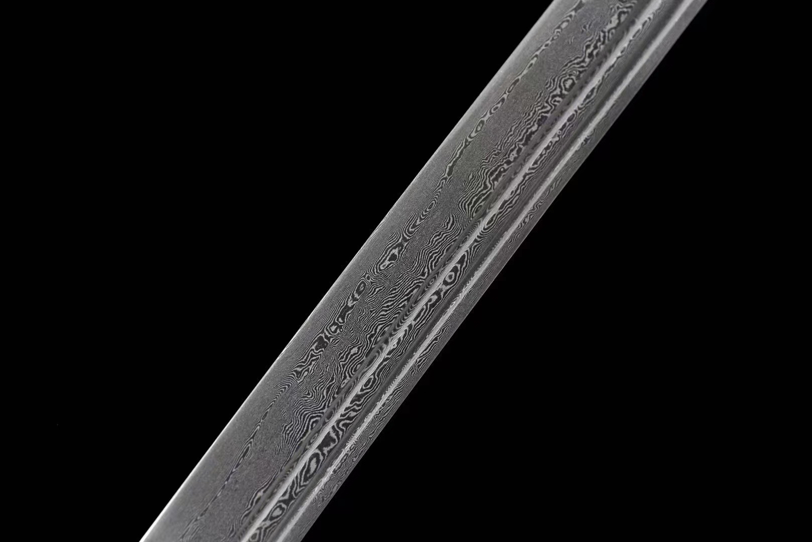 铜装花纹钢丁修苗刀