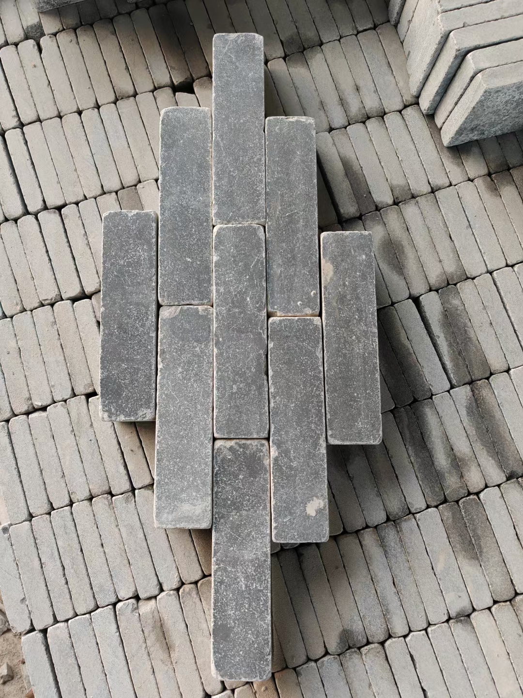 仿古青石板的价值