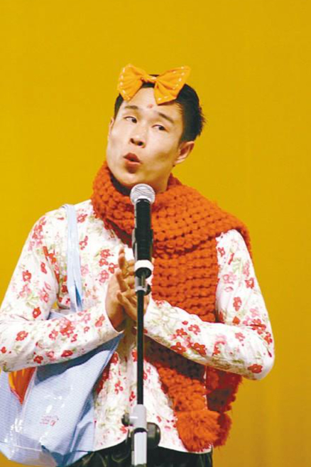 回顾小沈阳之女沈佳润曾因长相太丑被骂像猴如今逆袭撞脸韩星