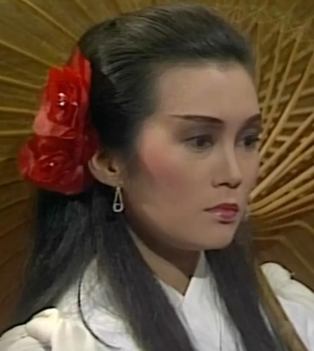 1986年,倾国倾城的班淑娴