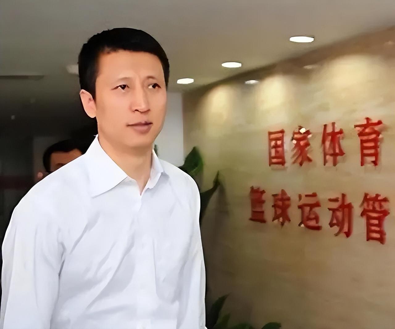 回顾儒将郭士强坎坷执教17年因事业与前妻离婚如今满头白发