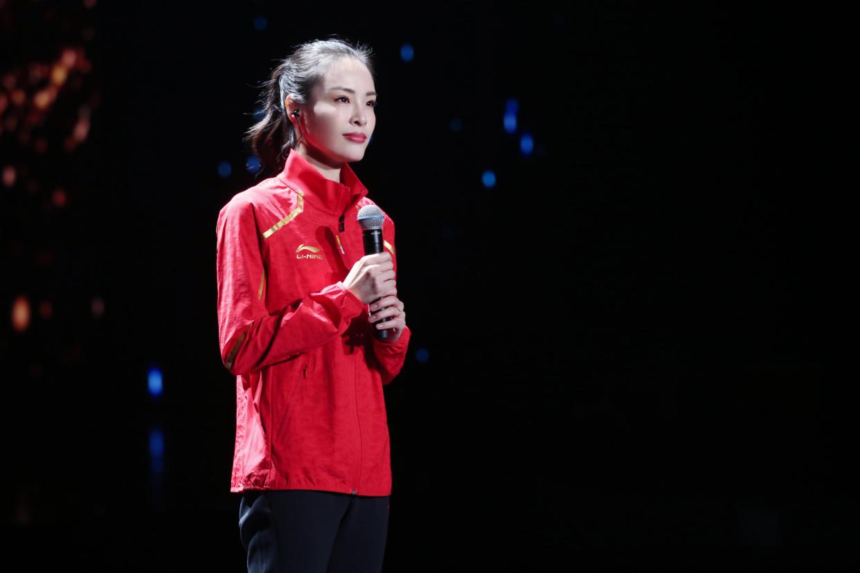 回顾跳水皇后吴敏霞31岁退役不嫁豪门嫁真爱老公颜值高