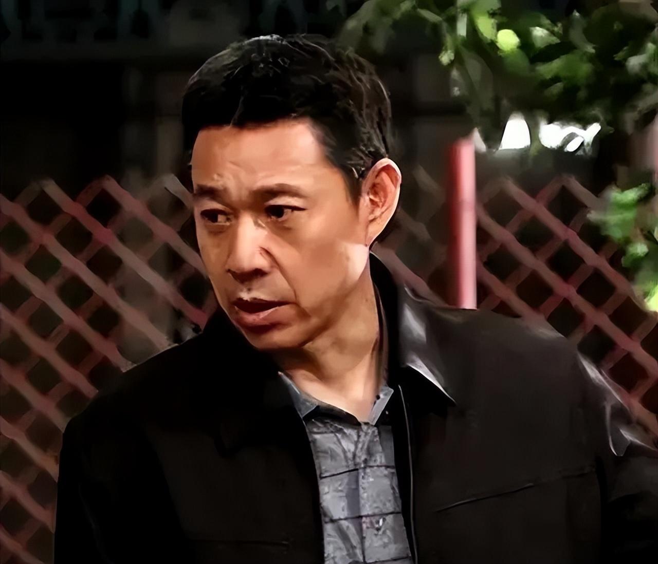 回顾30年不闻不问如今想修补父子情张丰毅儿子我一直爱你