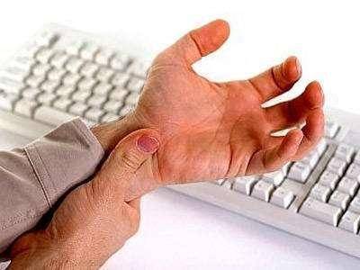 为什么一直手抖心悸百科在线