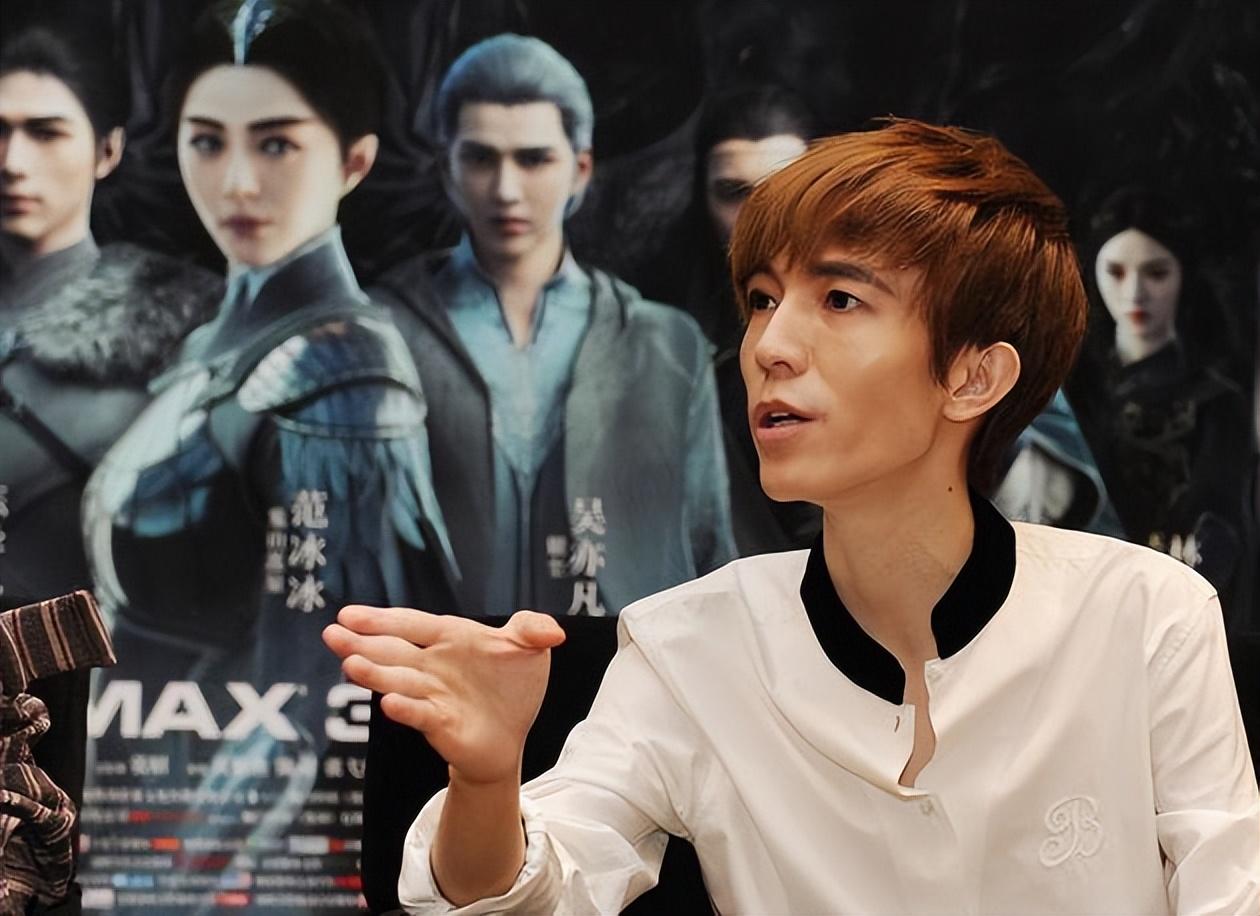 当40岁郭敬明跟41岁韩寒同为导演我才明白什么叫顶级审美