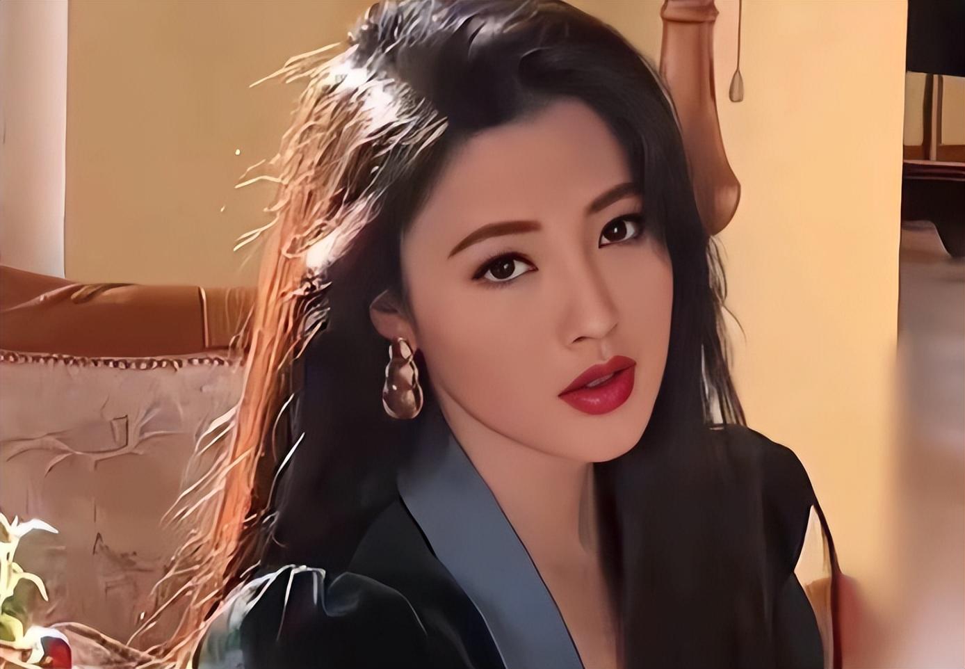 回顾白庆琳被公司雪藏嫁硬汉徐僧生女离婚后活成自己的老公