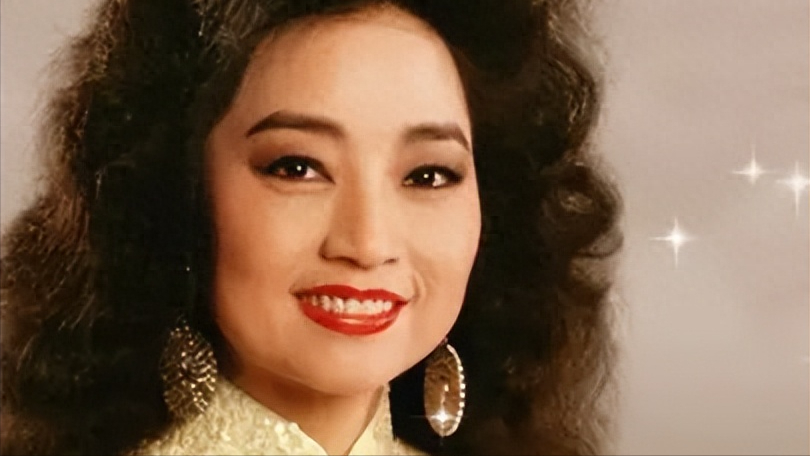 徐小凤当年有多火为什么被人称作香港夜莺