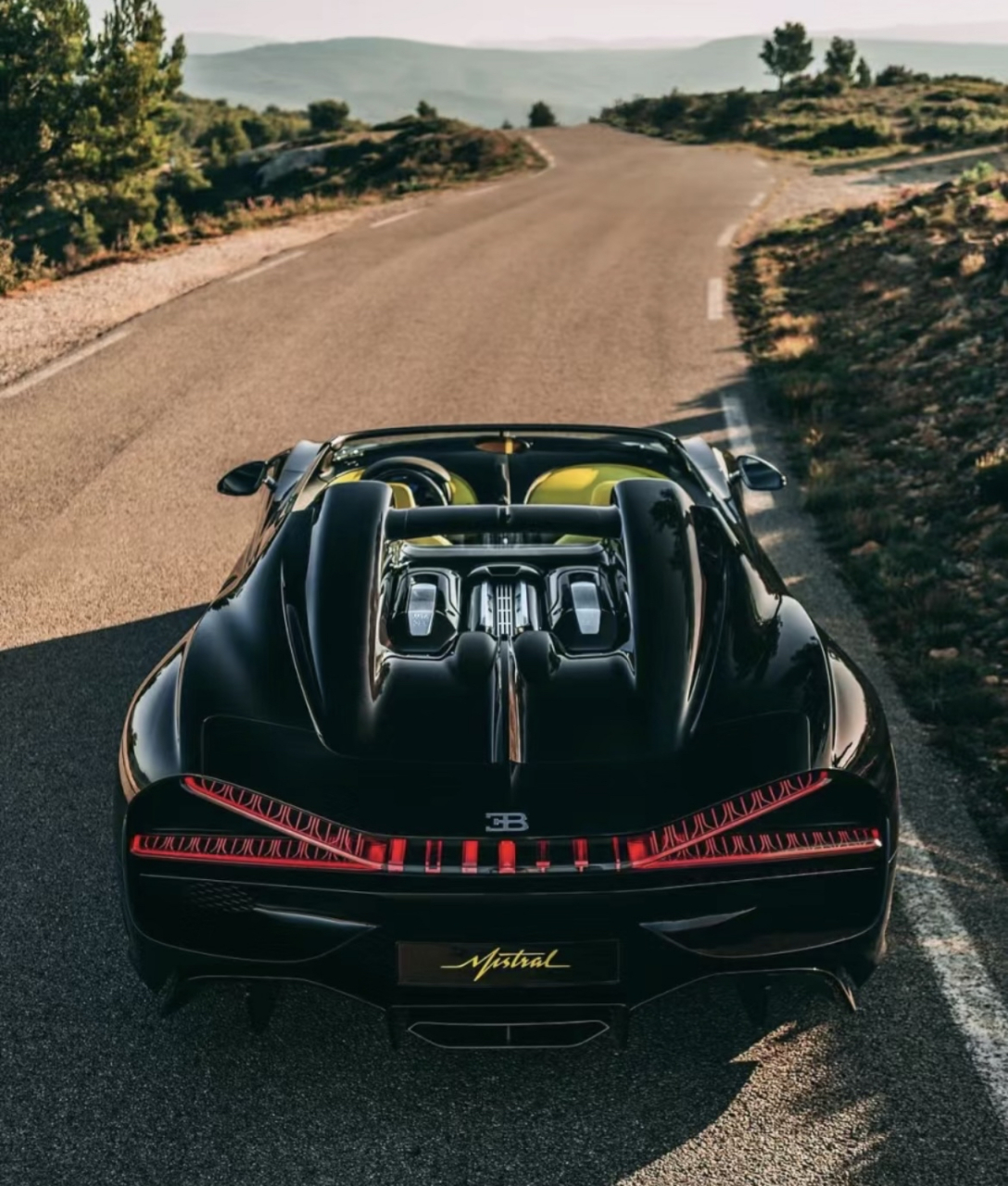 全球限量99台的布加迪"黑武士"[得意]95