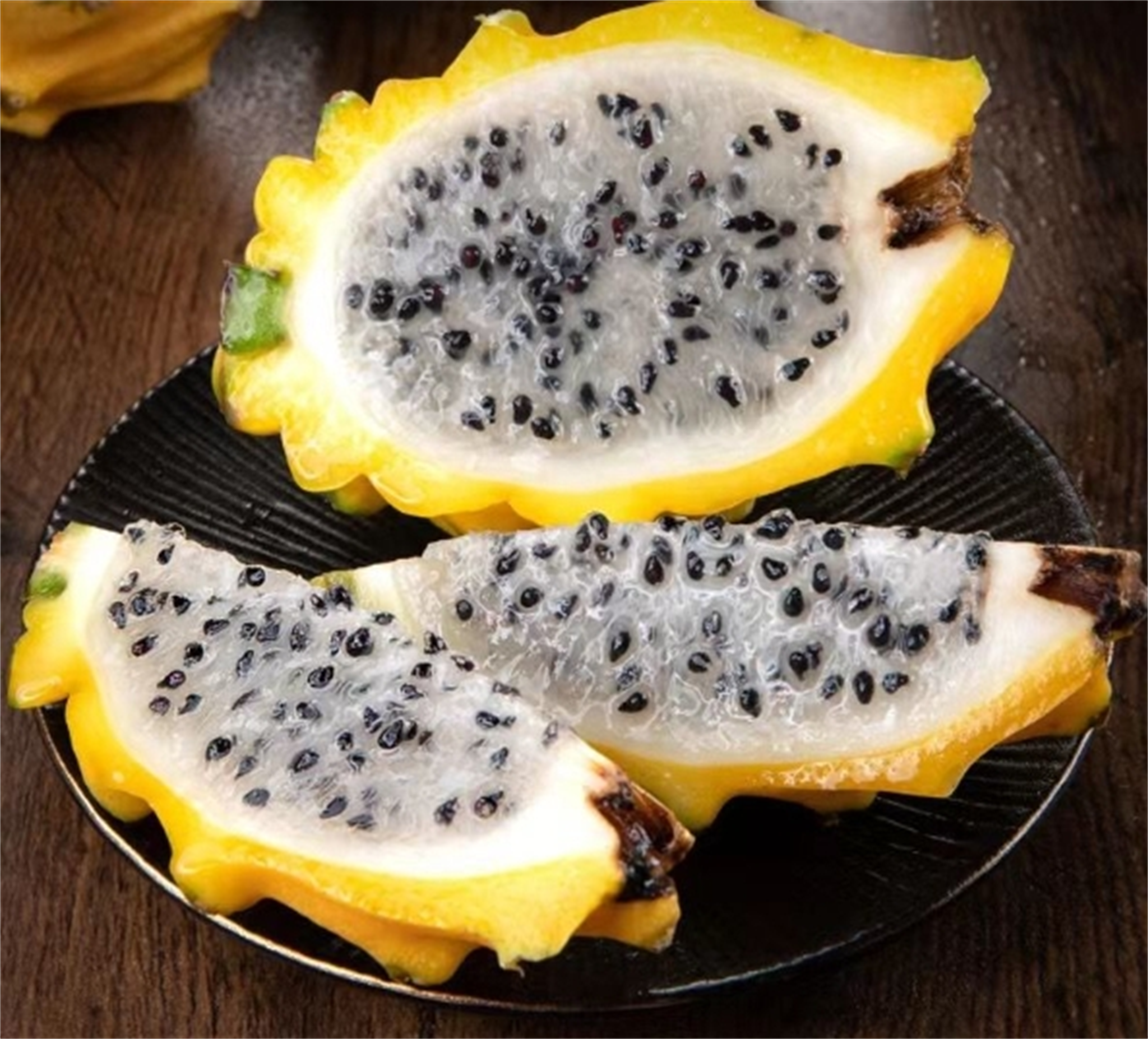 海南燕窝果:鲜甜软滑,汁水丰沛,每一口都是自然的馈赠!