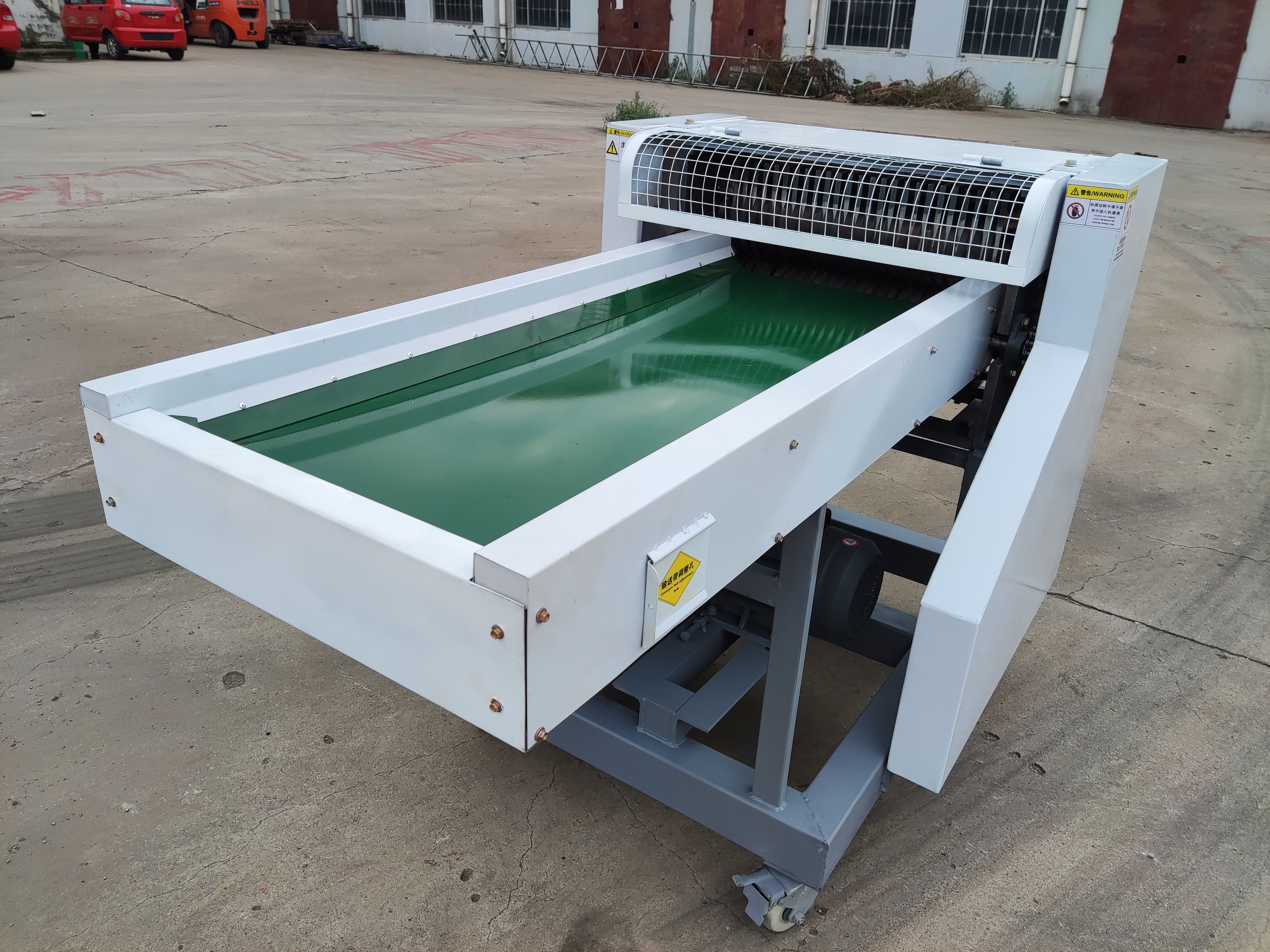 旧渔网破碎机的工作原理