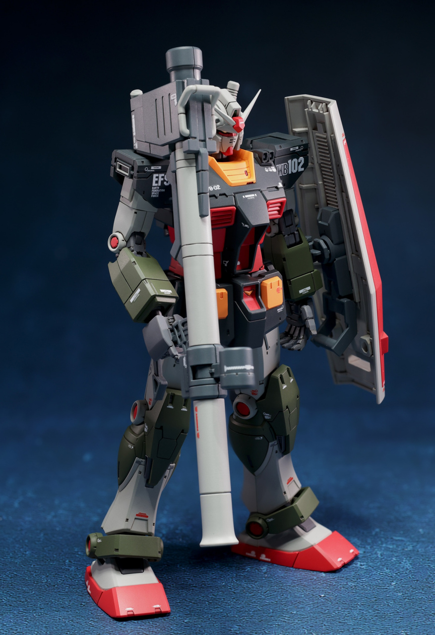 模型欣赏:机动战士高达0079  hg gto元祖高达,天线进行了锐化,填补