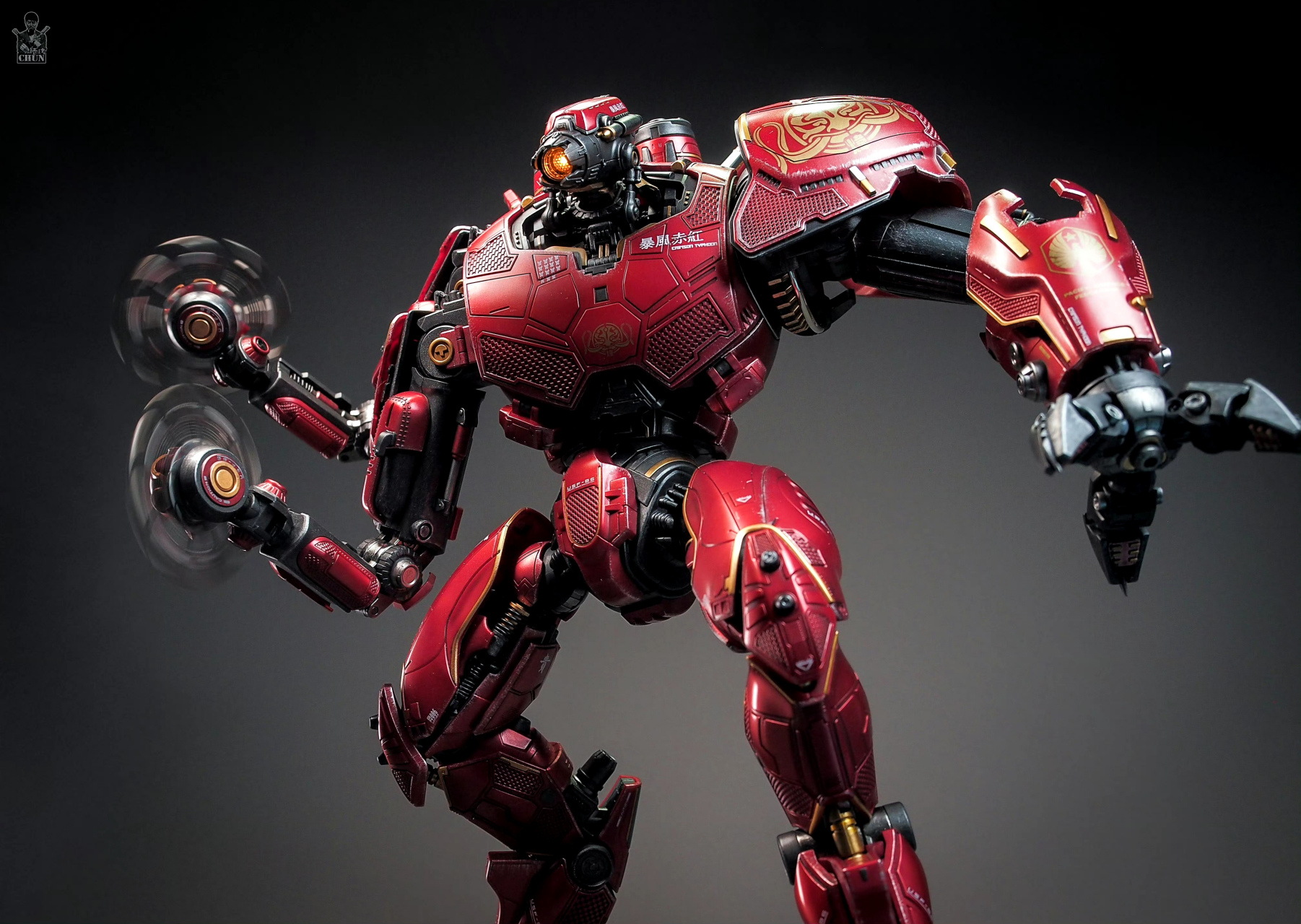 模型欣赏:开天工作室 环太平洋 暴风赤红合金成品机甲,暴风赤红高约