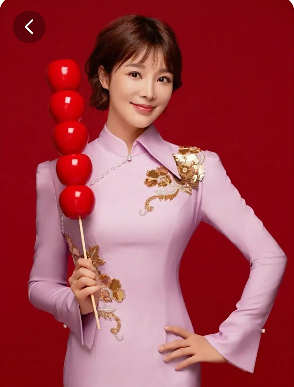 陆川妻子知性优雅,气质唯美.美女胡蝶主持人.