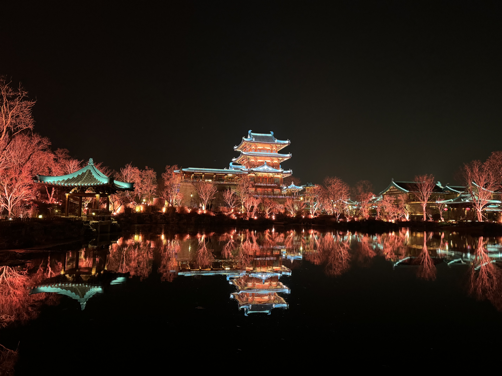 南京金陵小镇夜景图片