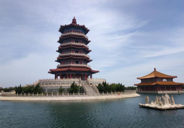 山东的代表性古建筑,中国四大名楼之一,有"海市蜃楼"奇观