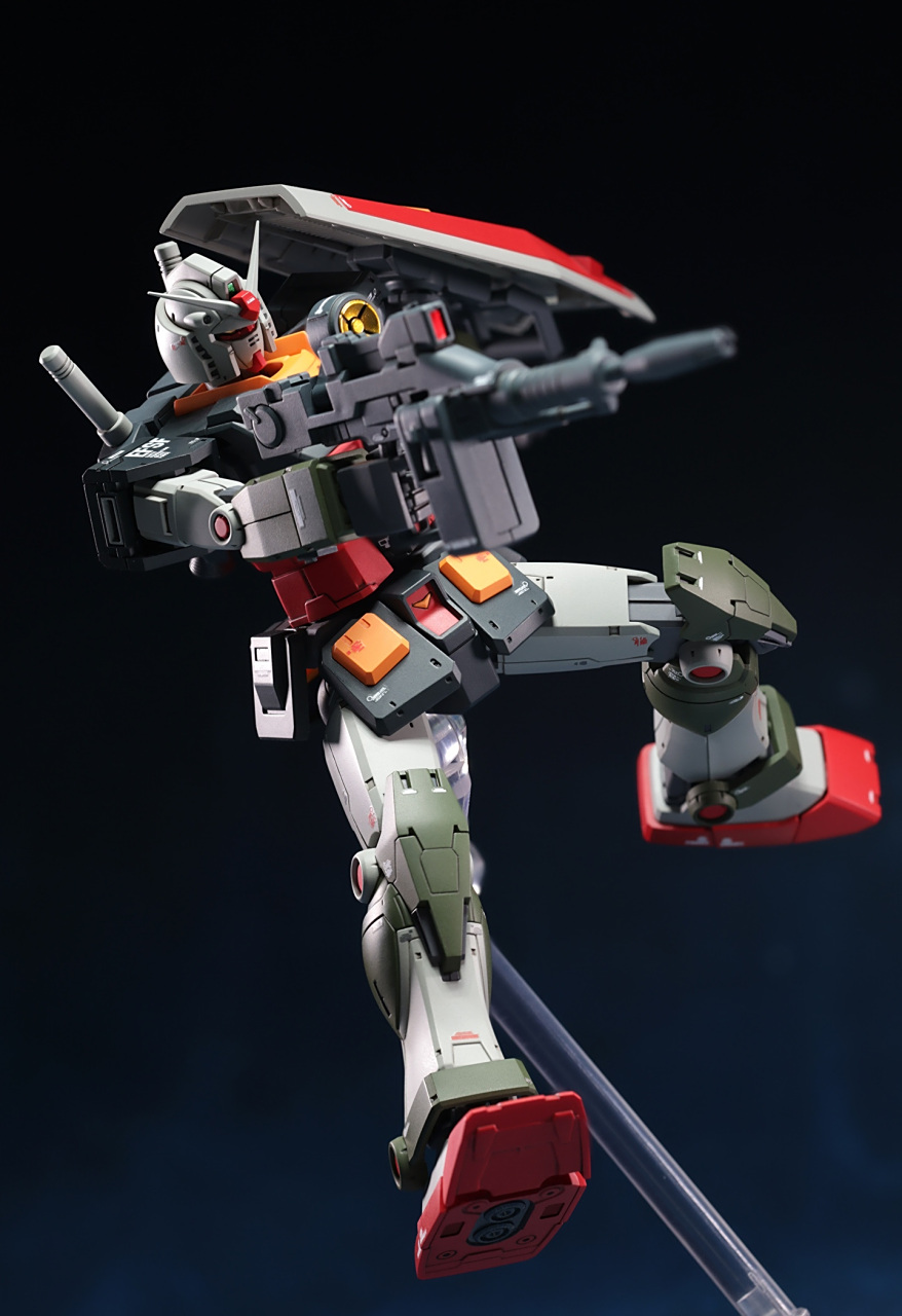 模型欣赏:机动战士高达0079  hg gto元祖高达,天线进行了锐化,填补