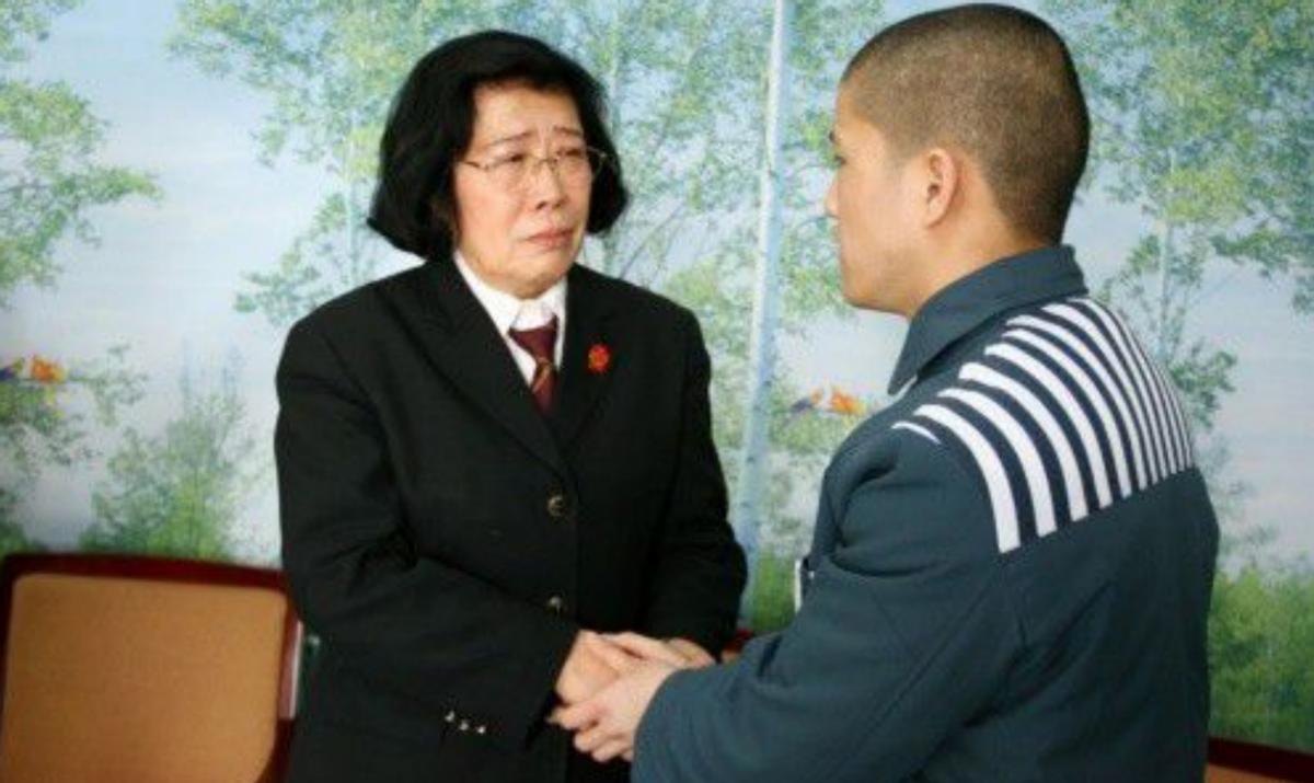 2009年江西高考状元抢银行10万被判10年出狱再考入985名校