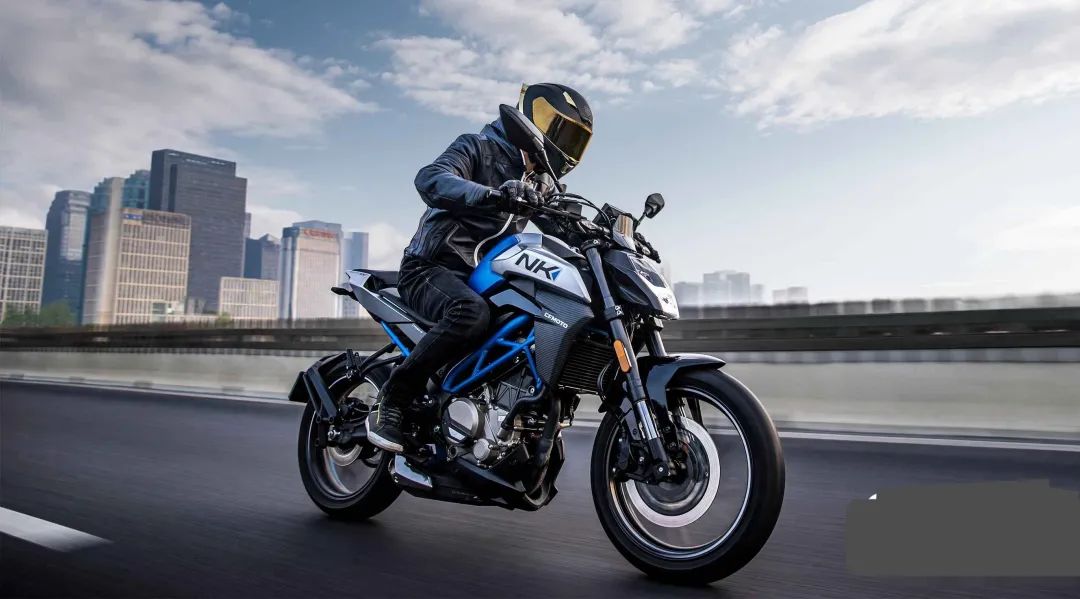 街车销冠春风250nk2024年是否还有竞争力街车简鉴第1期