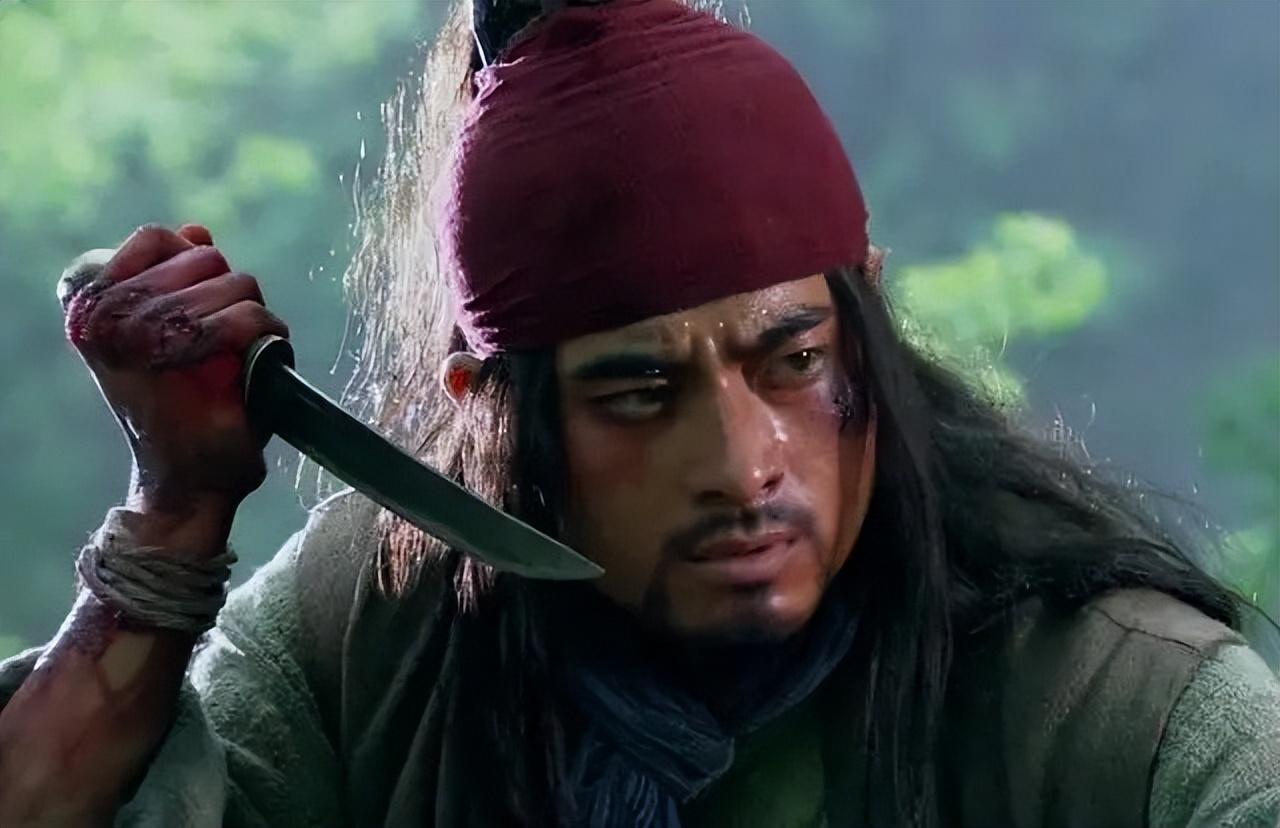 回顾武松杀潘金莲时为何要撕开她的衣服看完不得不夸武松聪明