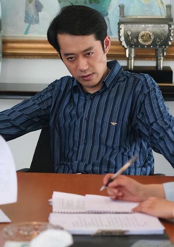 刘钧跨界做演员配角几十年出演渣爹改变了他一生